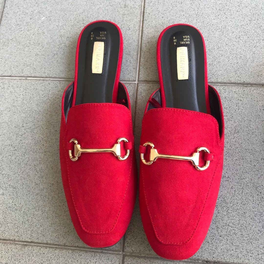 red velvet mules