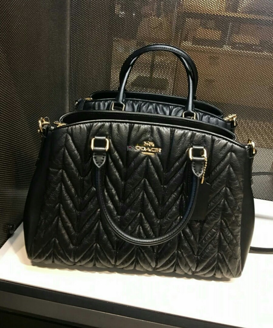 coach sage carryall with quilting