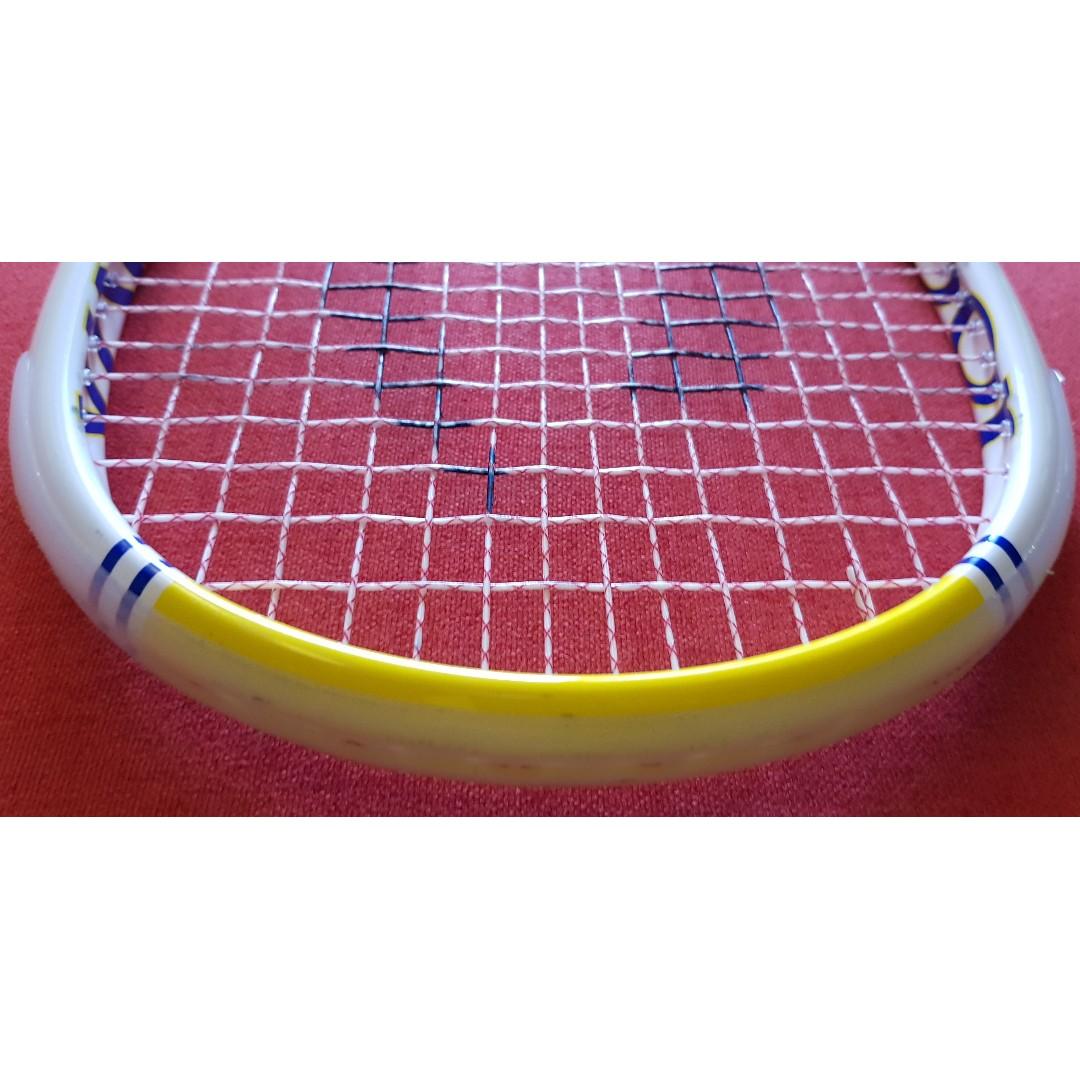 (SALE!!!) Harrow Vapor Squash Racquet (In classy White / Royal / Yellow)