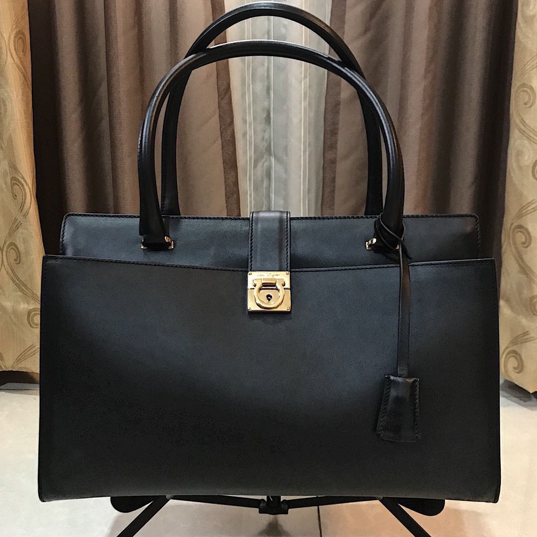 ferragamo leather tote