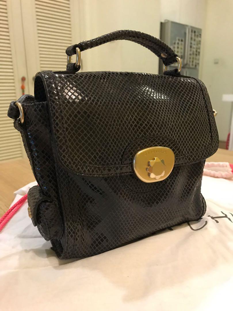 see by chloe black bag