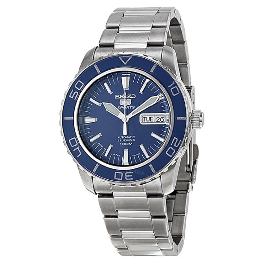 seiko 5 blue dial diver