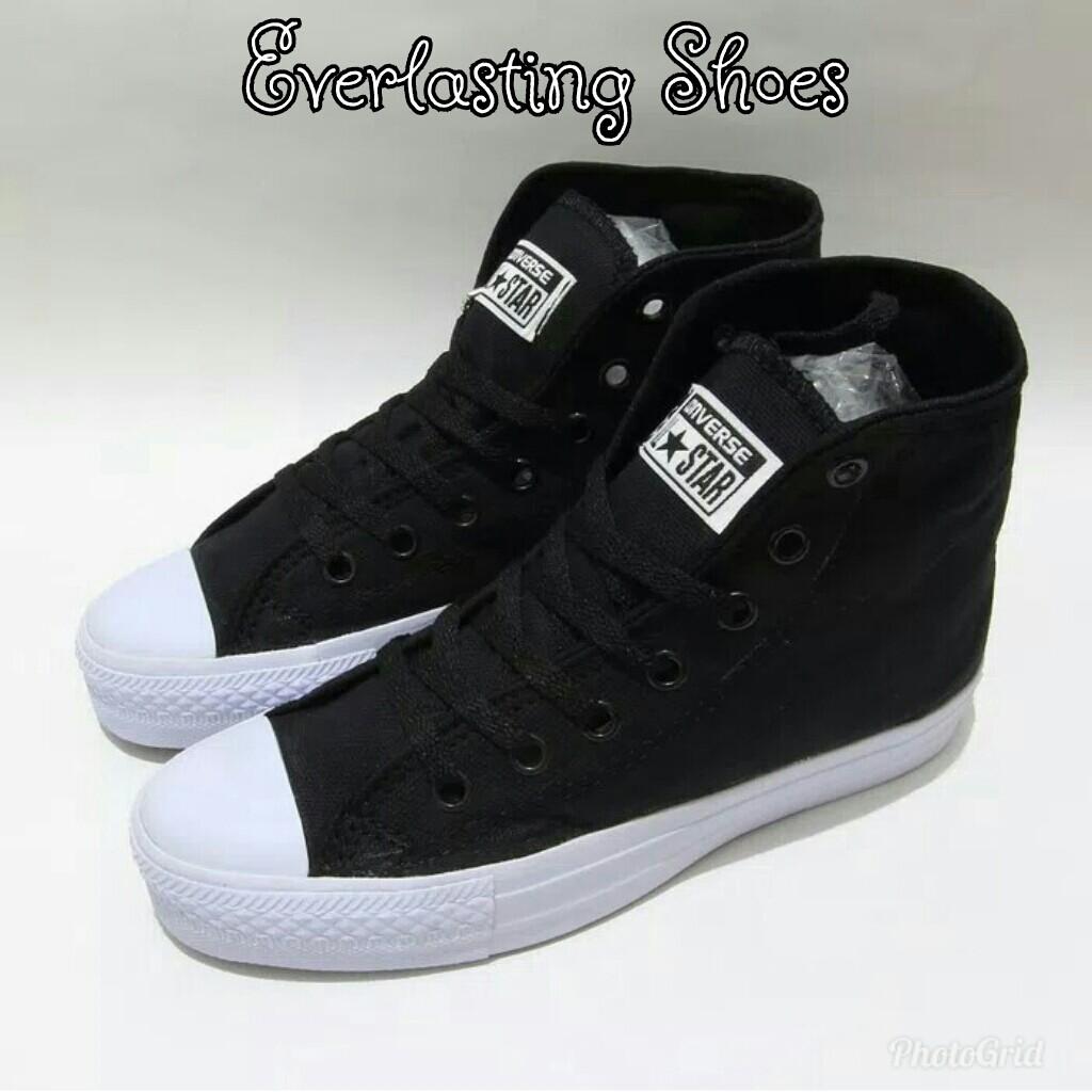 Harga sepatu converse original 2018 online