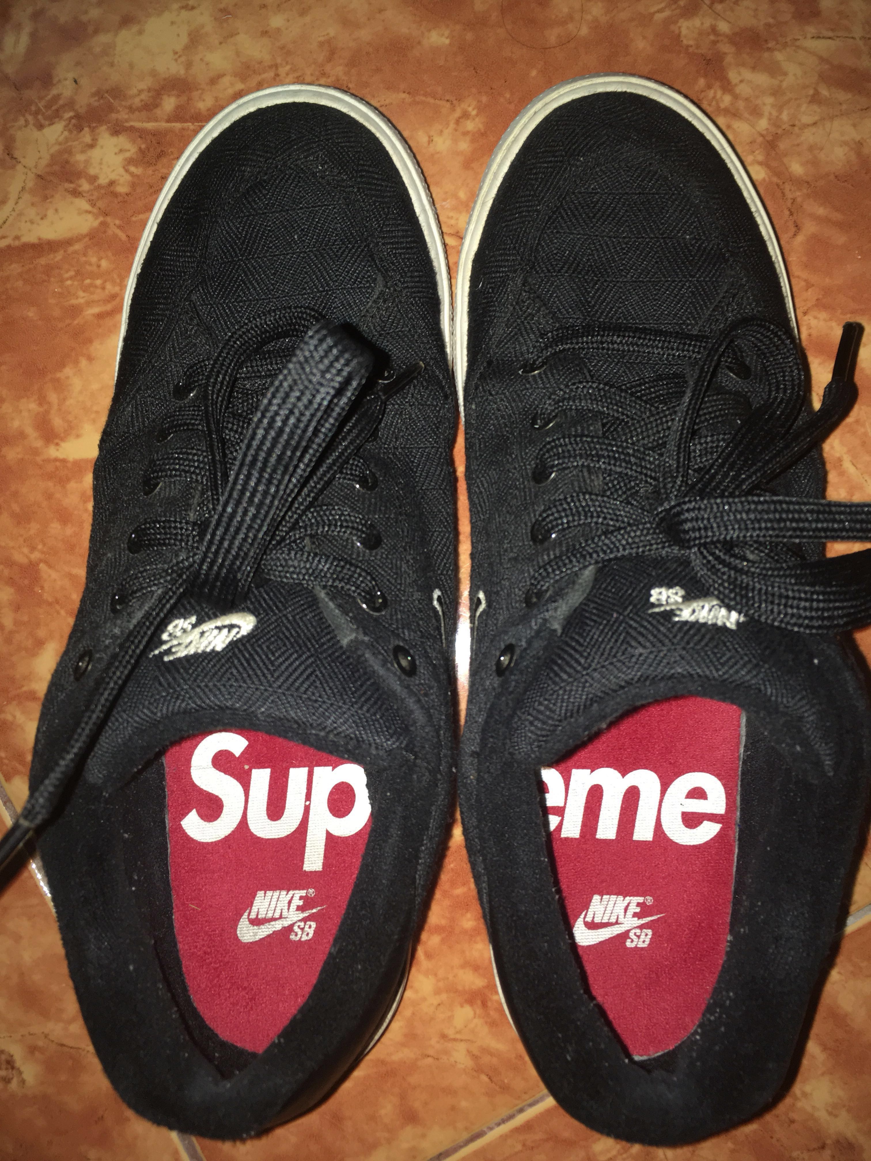 supreme x nike sb gts