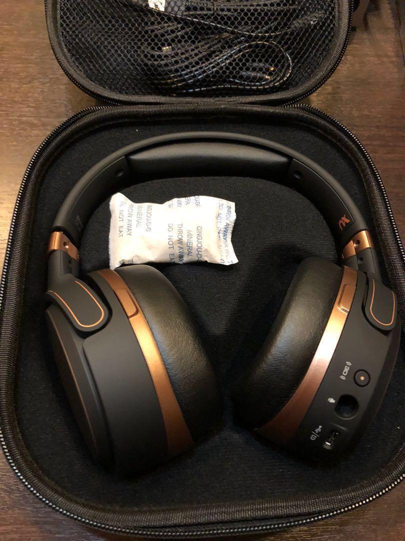 audeze mobius carry case