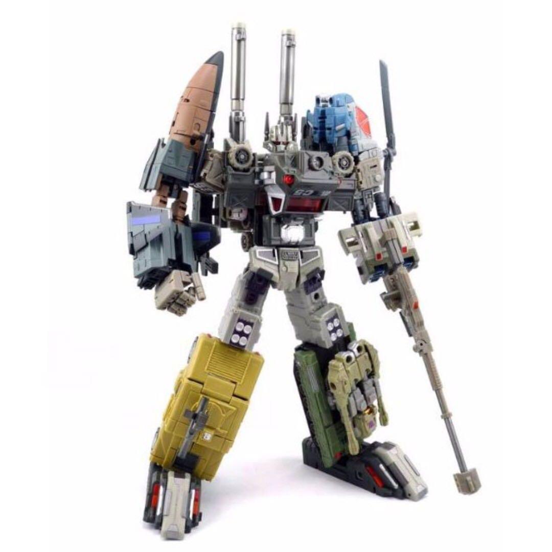 [Free Delivery] Transformers Fansproject Bruticus Barricade Explorer