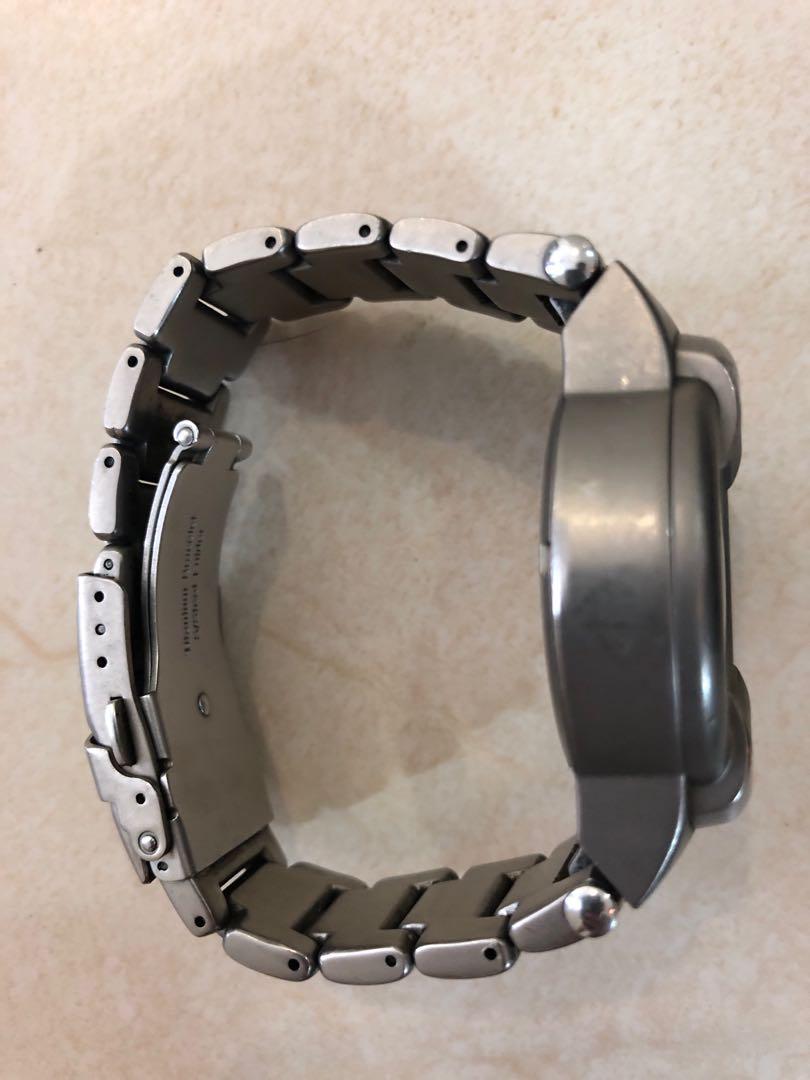 adidas titanium watch