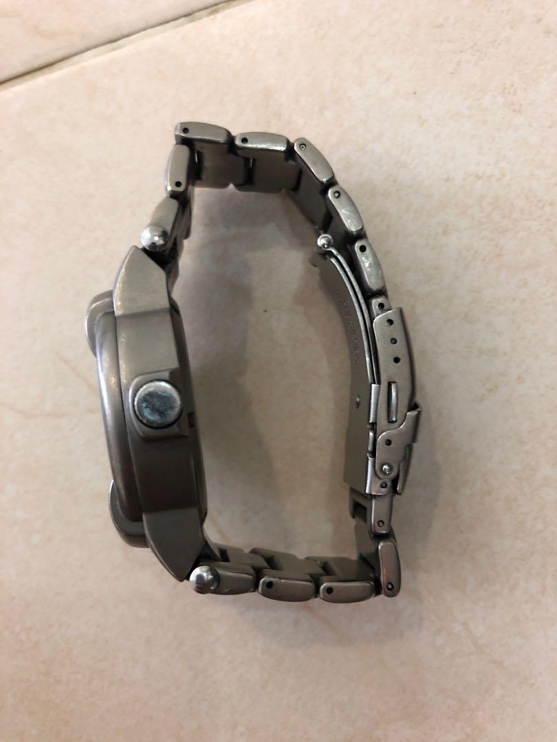 adidas titanium watch