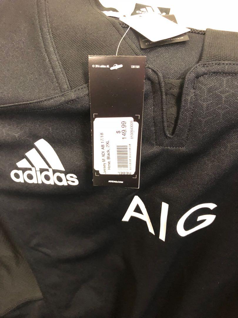 All Black Jersey, Men's Fashion, Activewear on Carousell