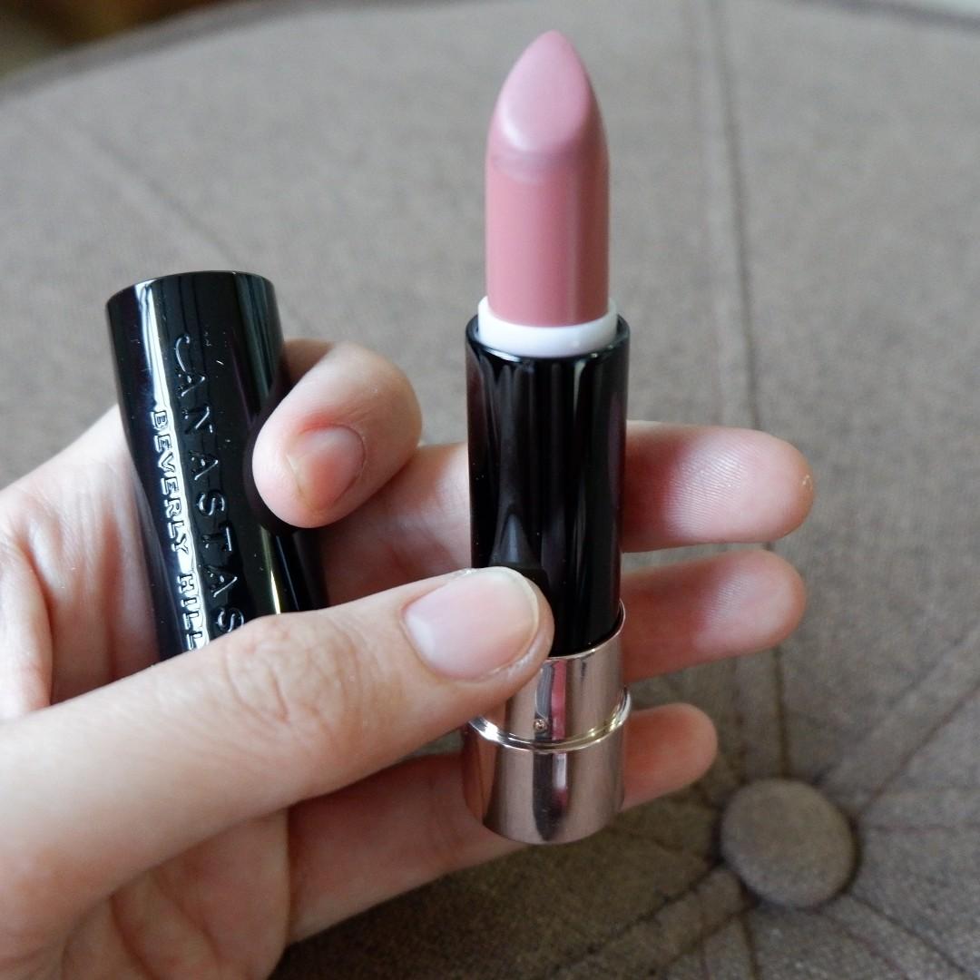 anastasia buff lipstick