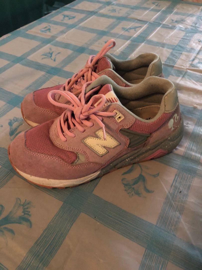 new balance 885