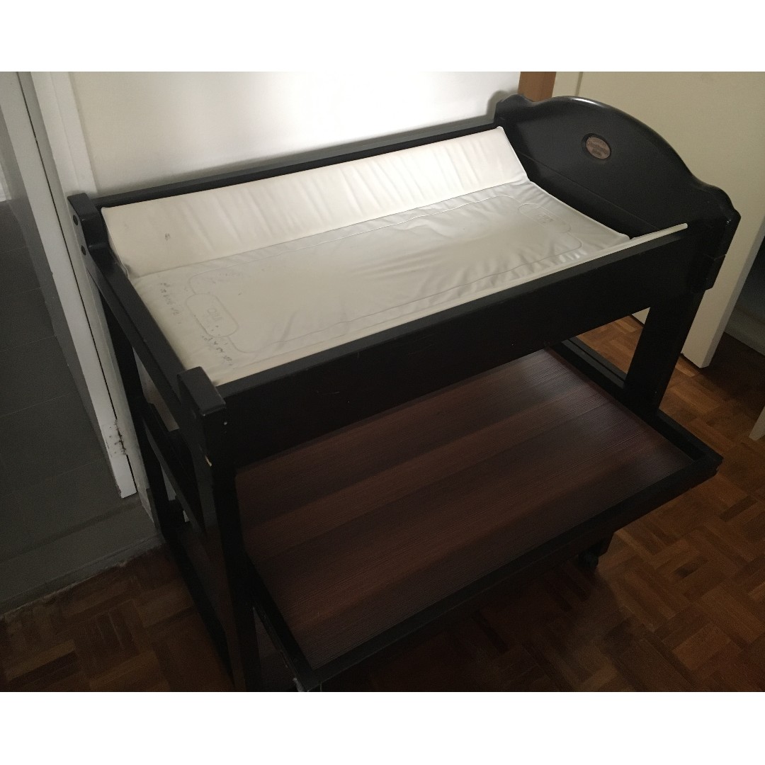 boori changing mat