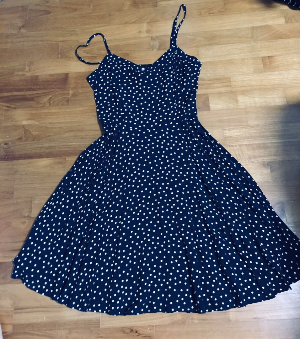 Cotton on polka dot dress shop