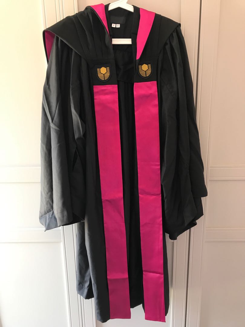 Curtin Academic Regalia Set Bachelor Of Commerce Everything