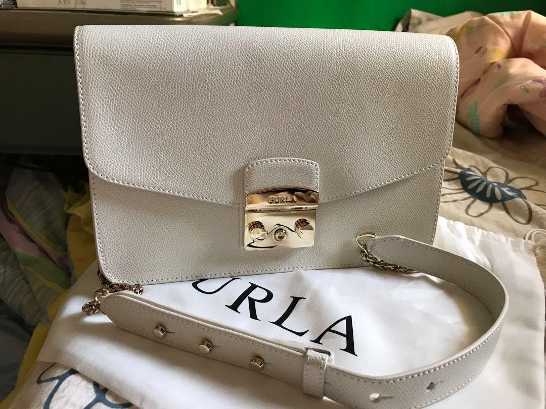 Furla best sale metropolis perla