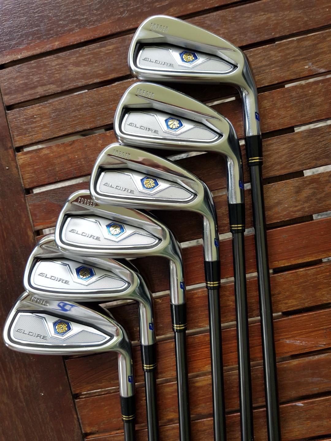 Taylormade Golf Gloire F forged Irons with graphite shaft, Sports 