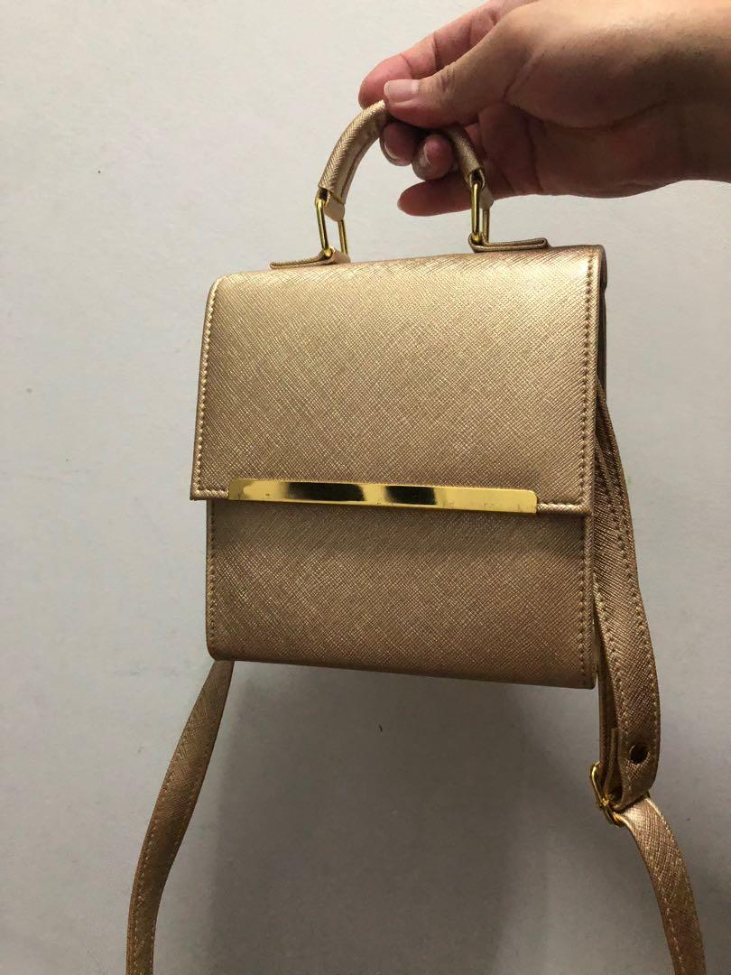 Gold hot sale color handbag