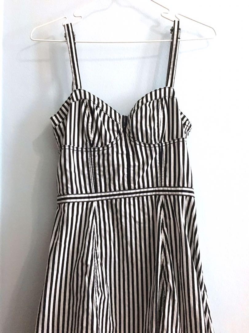 h&m black white striped dress