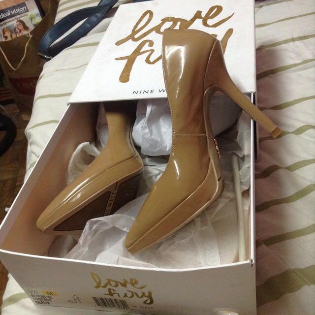 nine west love fury pumps