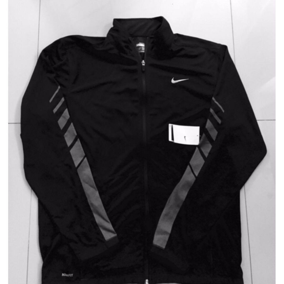 Jaket nike online dri fit