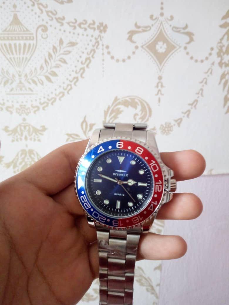 Pinnacle watch store
