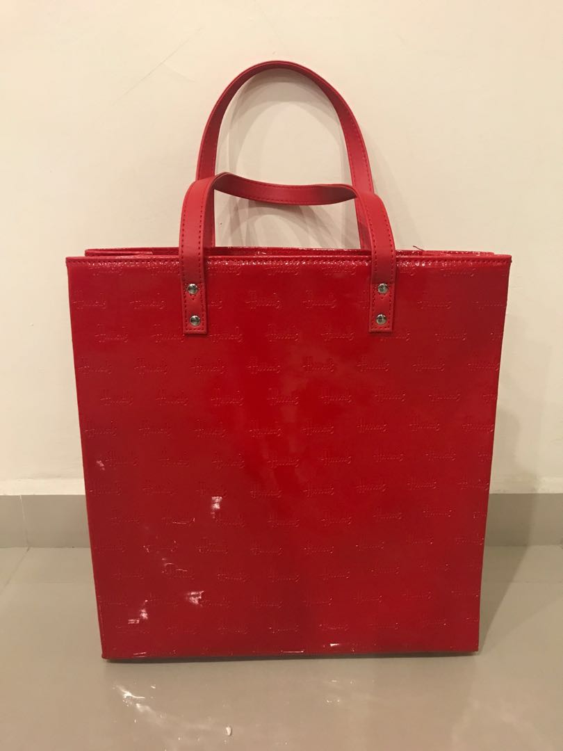 Red harrods bag outlet