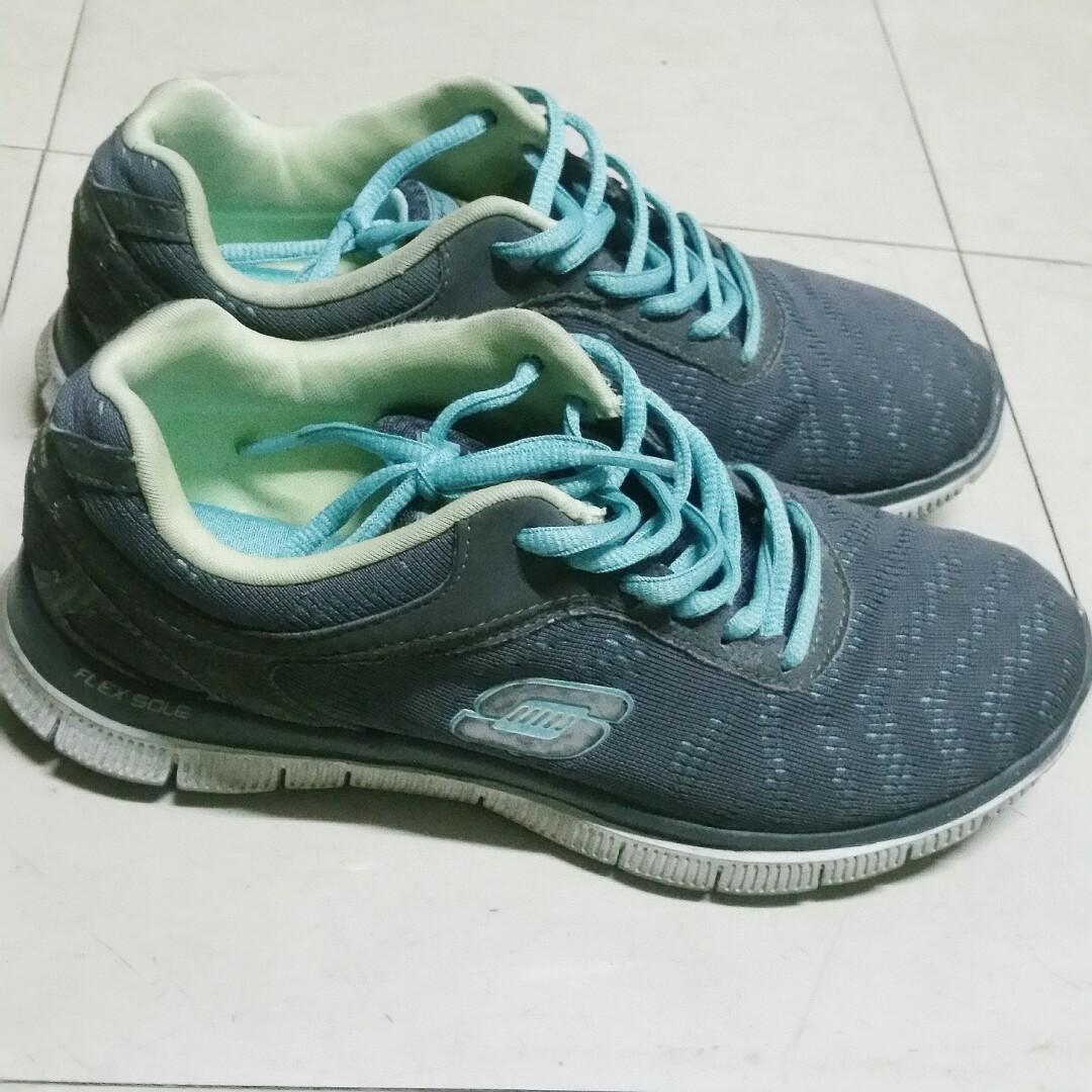 skechers memory foam cyan