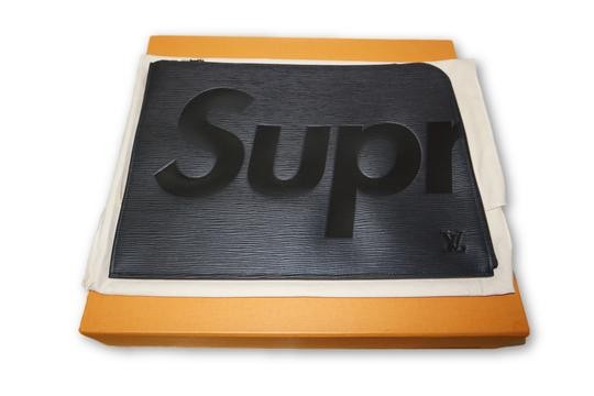 supreme louis vuitton bag black