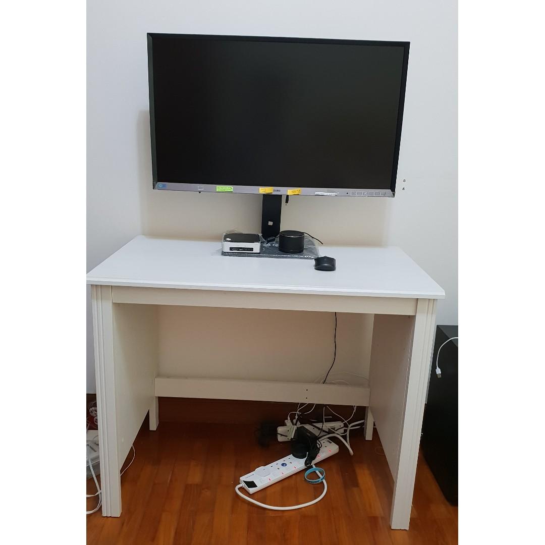 Today Last Offer 375 Samsung 32 S32d850t Wqhd Wide Led Monitor Electronics Computer Parts Accessories On Carousell