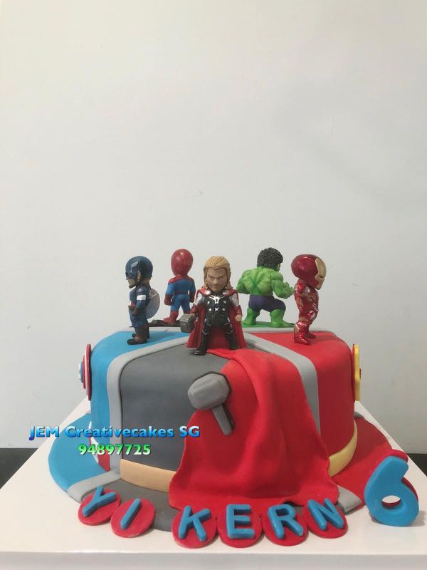 Toys Avengers Fondant Cake Food Drinks Baked Goods On Carousell