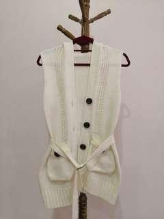 Hooded Knitted White Vest