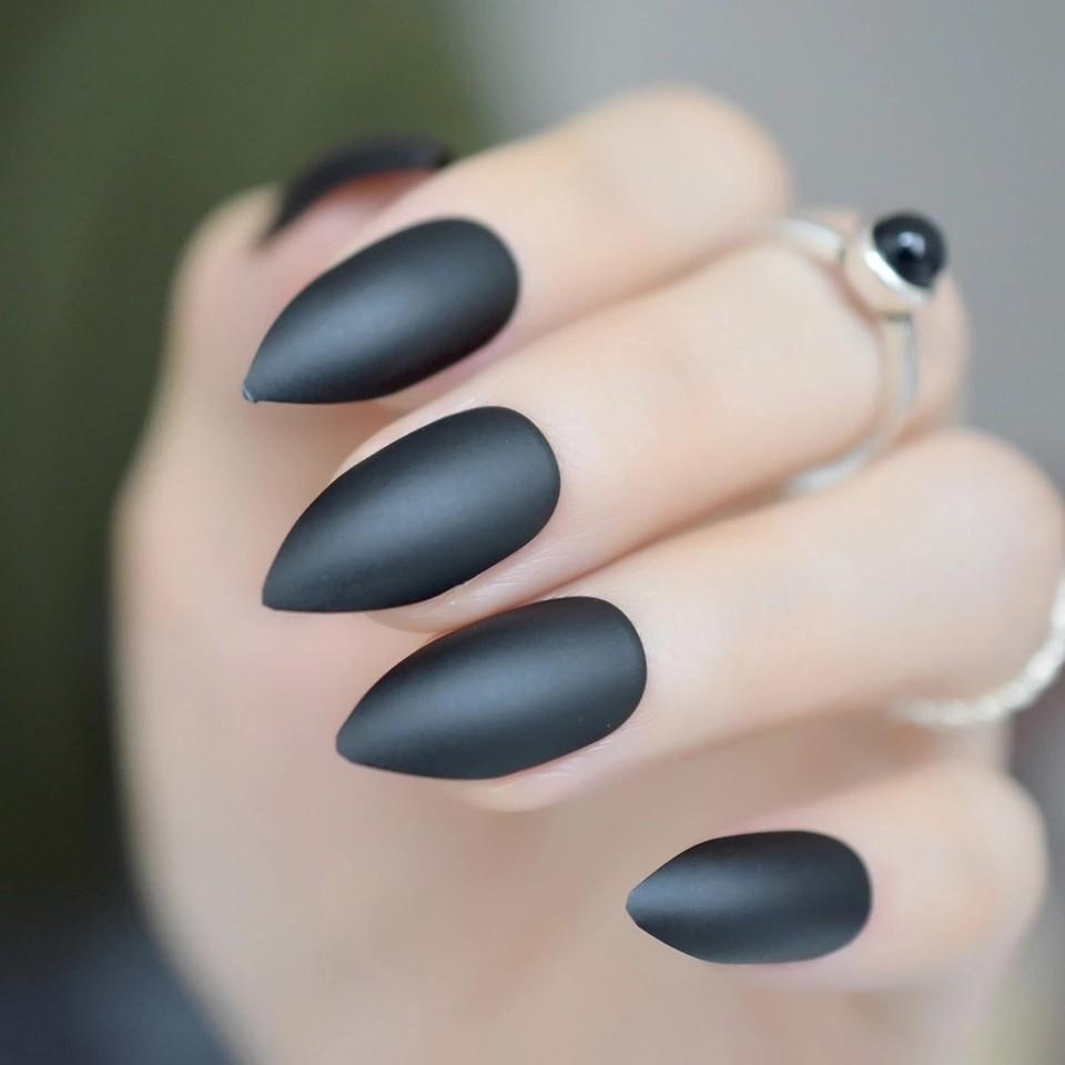 24pcs Pure Black Stiletto Nail Art Medium Pointed Salon Full Cover Diy Matte Acrylic Nail Tips Kit Without Glue Sticker 350p Health Beauty Hand Foot Care On Carousell A basic nail kit should not only include the products—prep solution, primer, powders, and top coat—but should also.