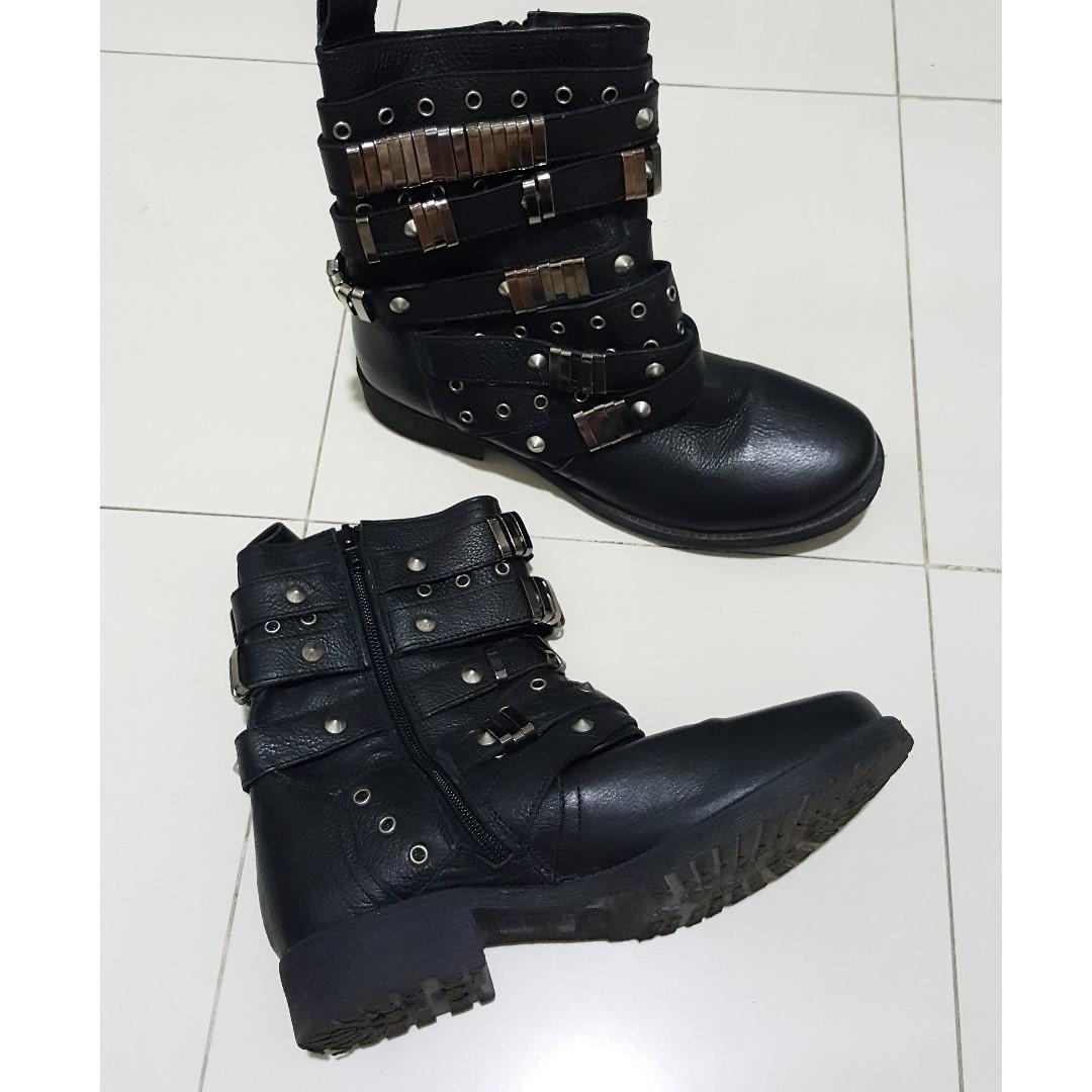 only biker boots