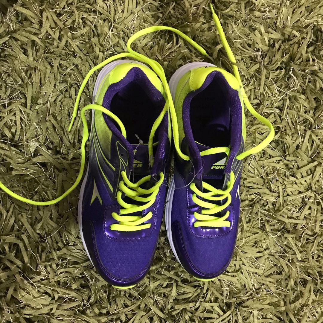 kasut sport power