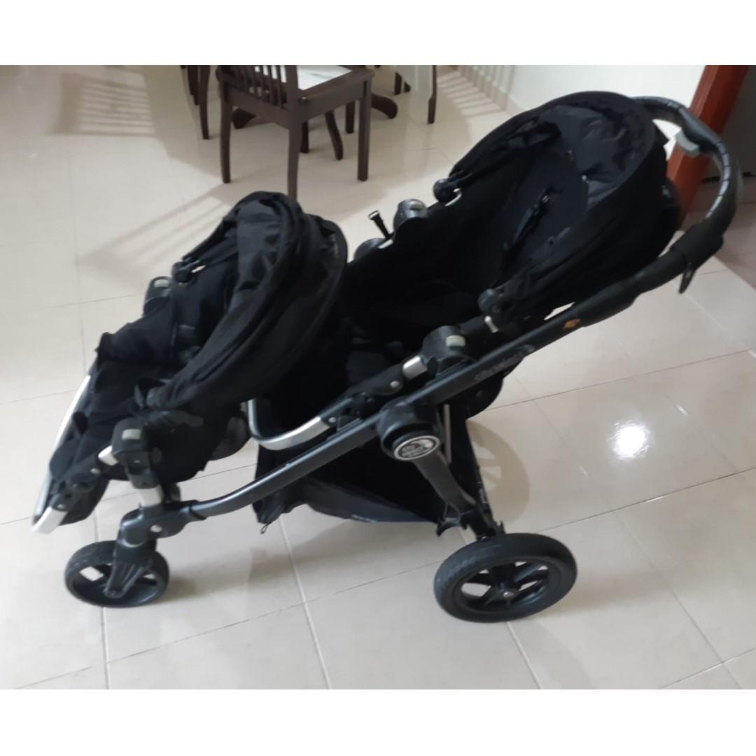 double stroller for maxi cosi car seat