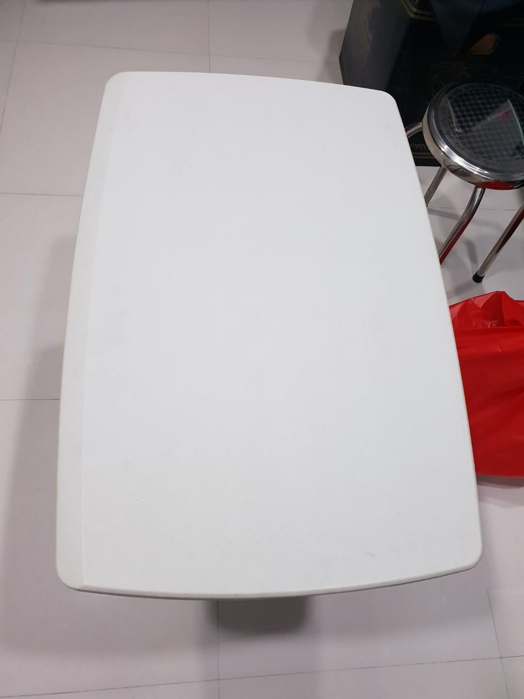 Foldable Table (Category: Tables & Sets) located in Singapore. Submitted by sparklegirl (Listing ID 199261122, Image 1). Description: Adjustable Height Portable Table. Easy to set up. Have 2 sets. Kept i storage and rarely use and letting go to make space in store room..