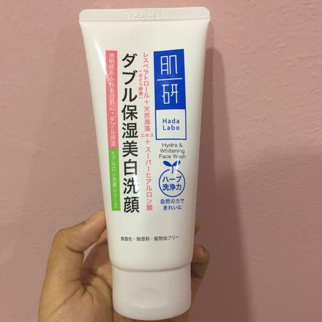 hada labo hydra and whitening cleanser review