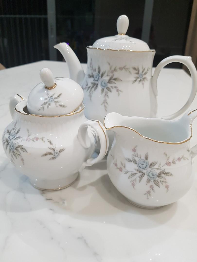 Jyoto China (Japan) teapot and tea cup set, Furniture & Home Living