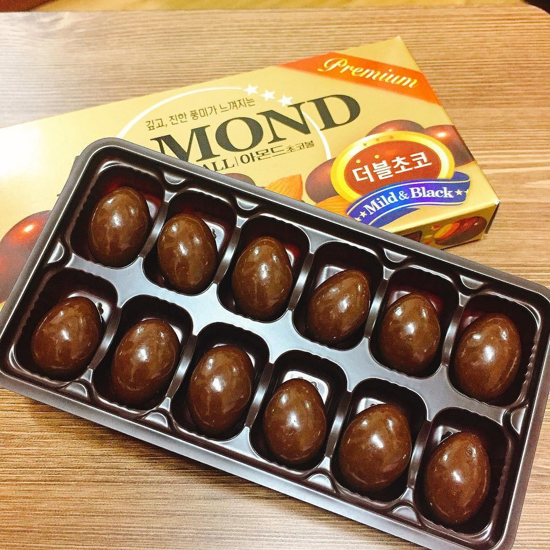 Lotte Almond Choco Ball, Food & Drinks, Packaged & Instant Food on