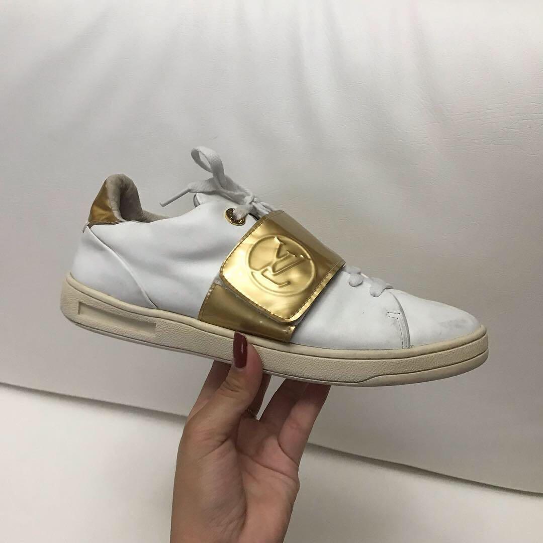 Louis Vuitton white/gold sneakers 