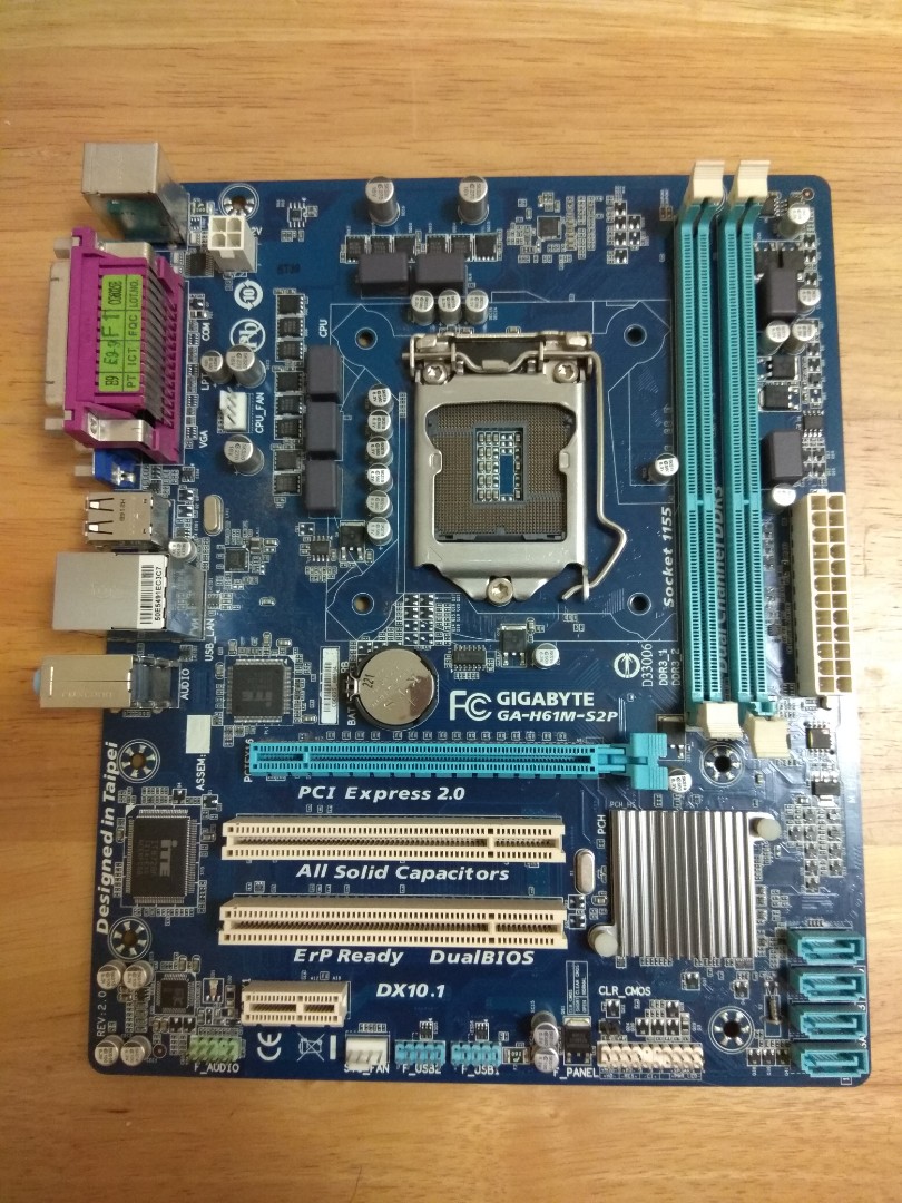 Motherboard Gigabyte GAH61MS2P, Computers & Tech, Parts