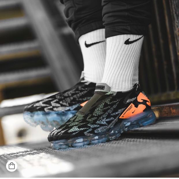thirsty bandit vapormax