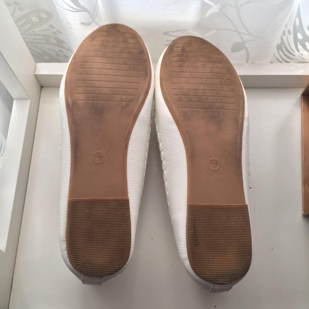 Parisian White Flats Shoes, Women's Fashion, Footwear, Flats & Sandals ...