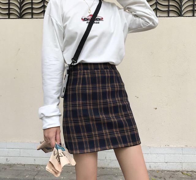 Plaid Skirt Women S Fashion Clothes Pants Jeans Shorts On Carousell Romwe girl's plaid knee length skirts mid waist stretchy pencil midi skirts. sgd