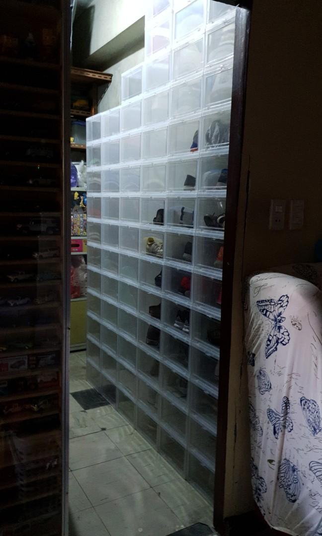 Shoe box (Category: Storage Boxes & Baskets) located in Manila. Submitted by luckyone8 (Listing ID 199377235, Image 1). Description: .