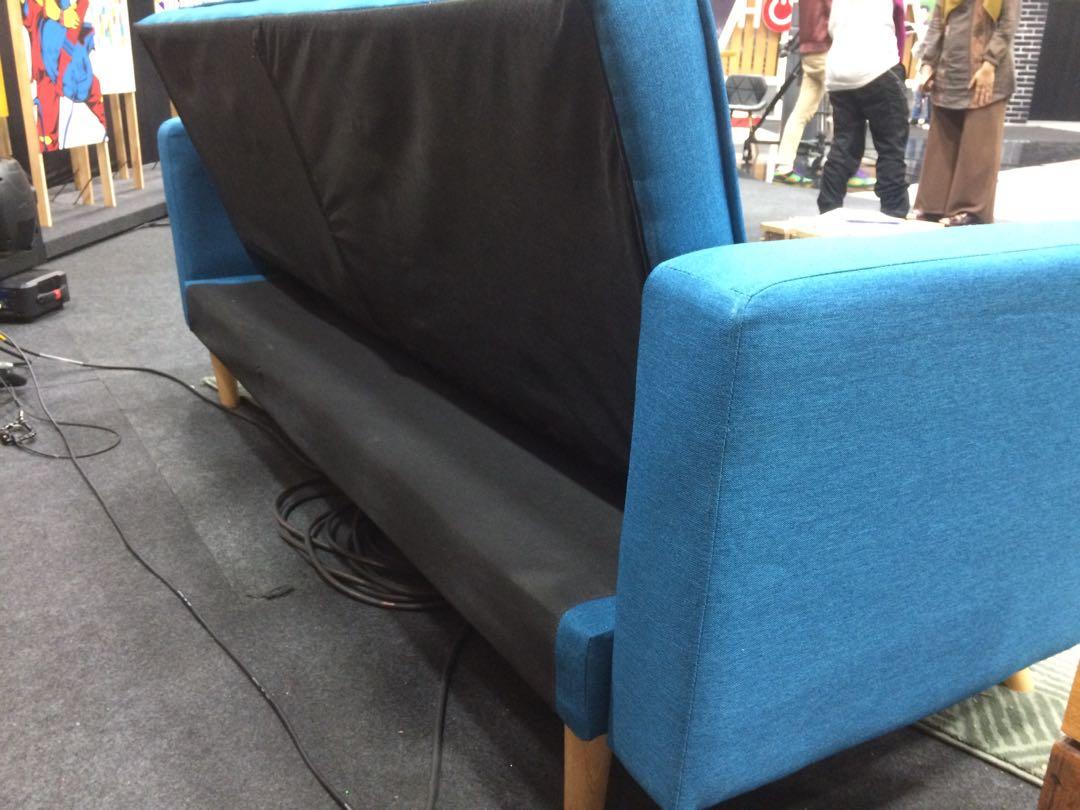 Kedai Perabot Cempaka Bnb Homestay Nilai Taman Desa Cempaka Nilai N9