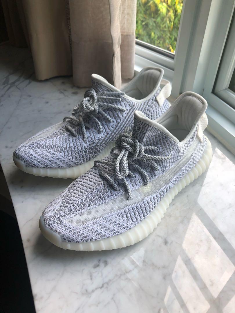 Yeezy static pairs hot sale