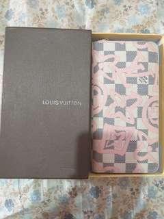 Dompet Louis Vuitton