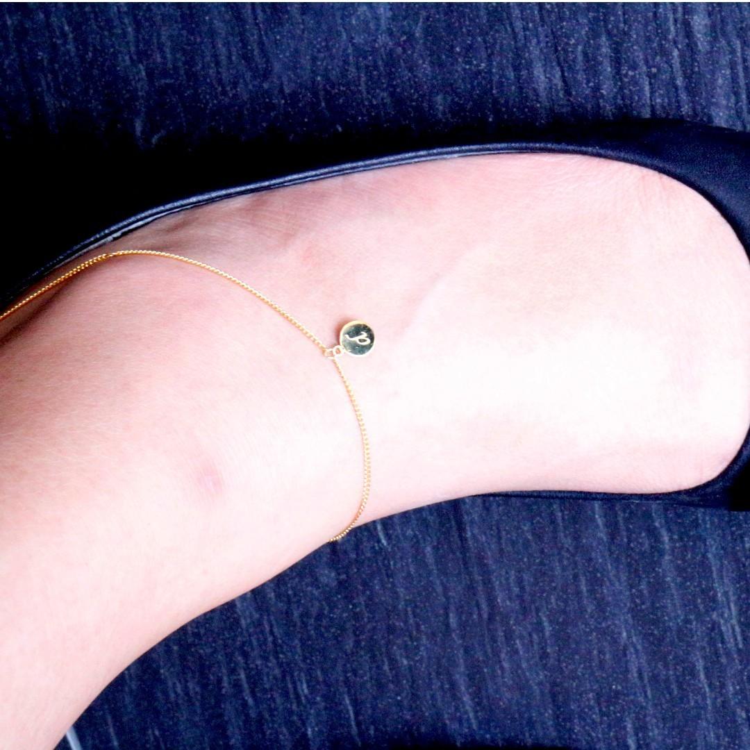 Gold anklet bracelet with clearance name