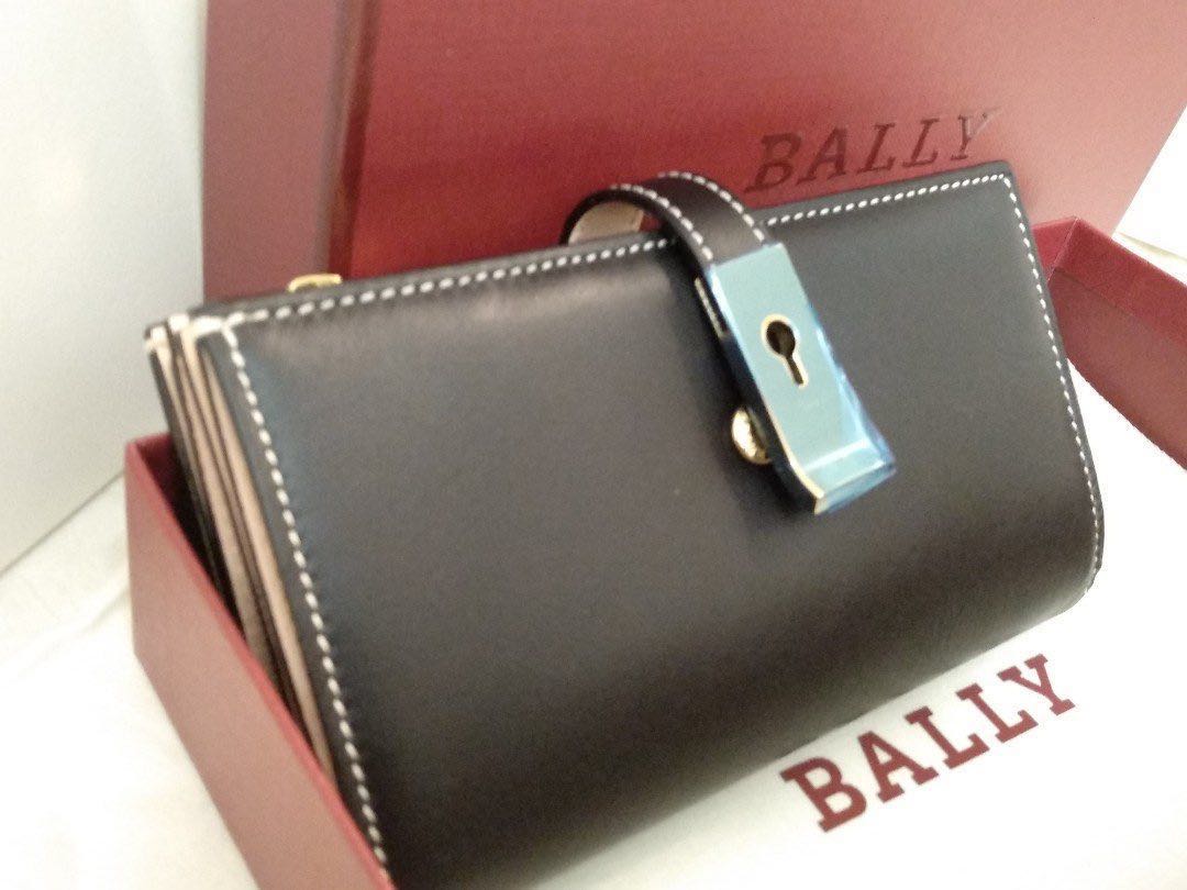 bally wallet womens